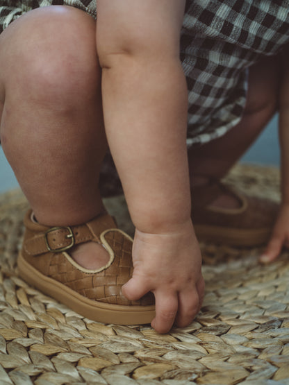 Leather Woven T-Bar | Walnut | Hard Sole